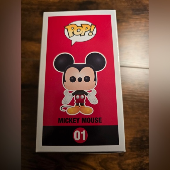 Funko Pop The True Original Mickey 90 Years #01 Yellow Figurine NEW - Picture 4 of 5